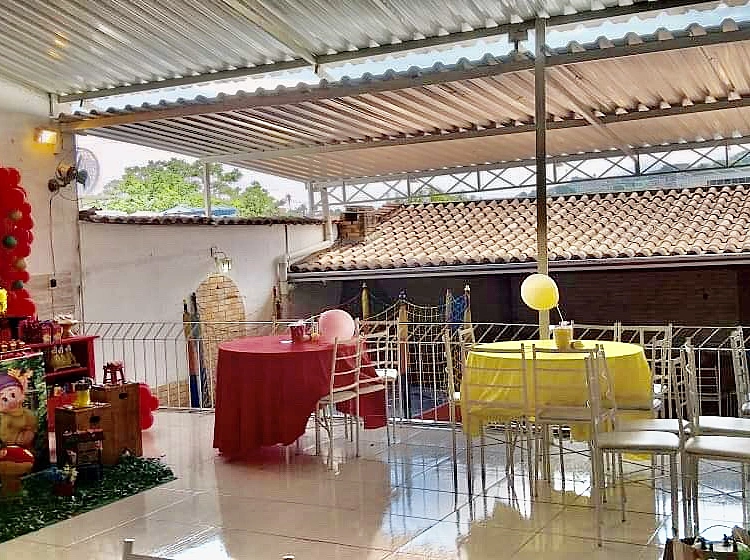 Spazzio Duquesa Casa de Festas